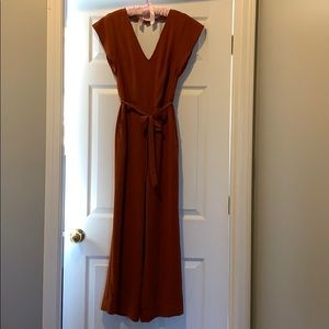 Deep V-neck jumpsuit